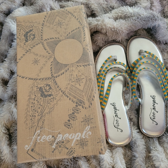 FREE PEOPLE BEATRICE BEADED FLAT SANDAL, SIZE 39 - Picture 14 of 15